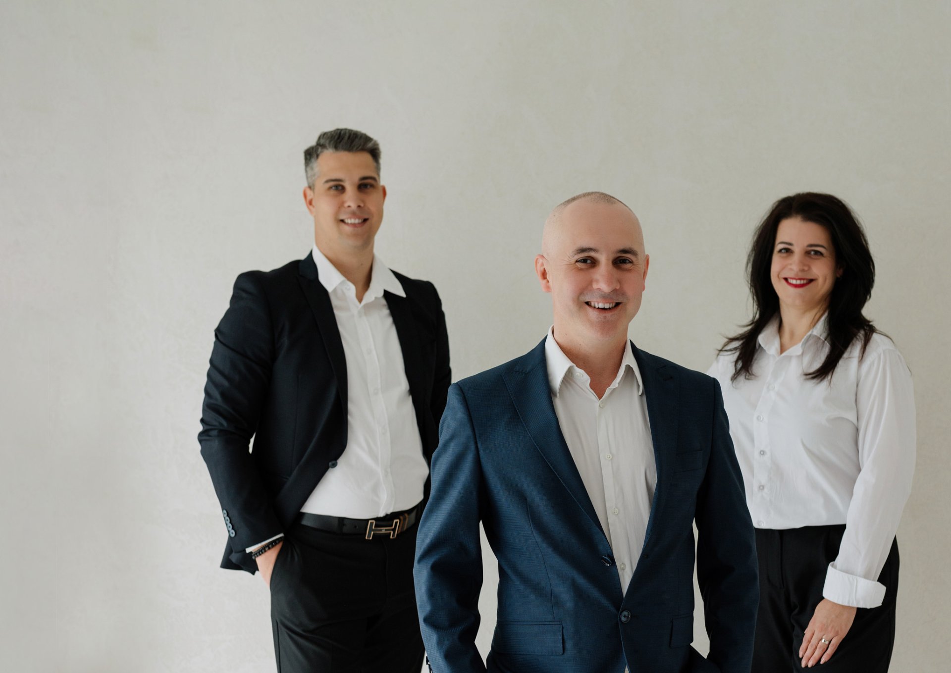 Členovia tímu Bee3fin, zľava doprava Marko Petrovský, Norbert Škorvaga, Beáta Lencsésová